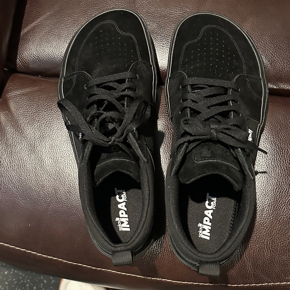 Black Men's Shoes - Picture 4 of 10